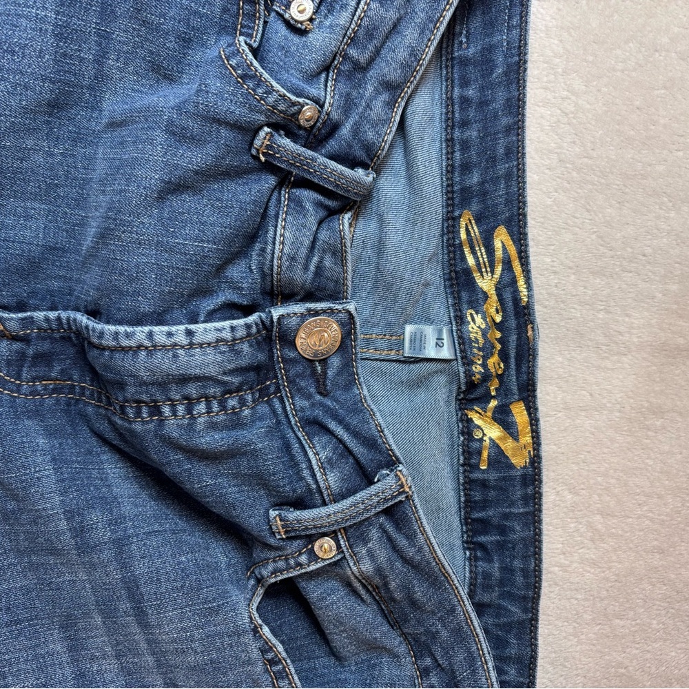 Seven7 Medium Blue Cropped Jeans - Picture 2 of 9
